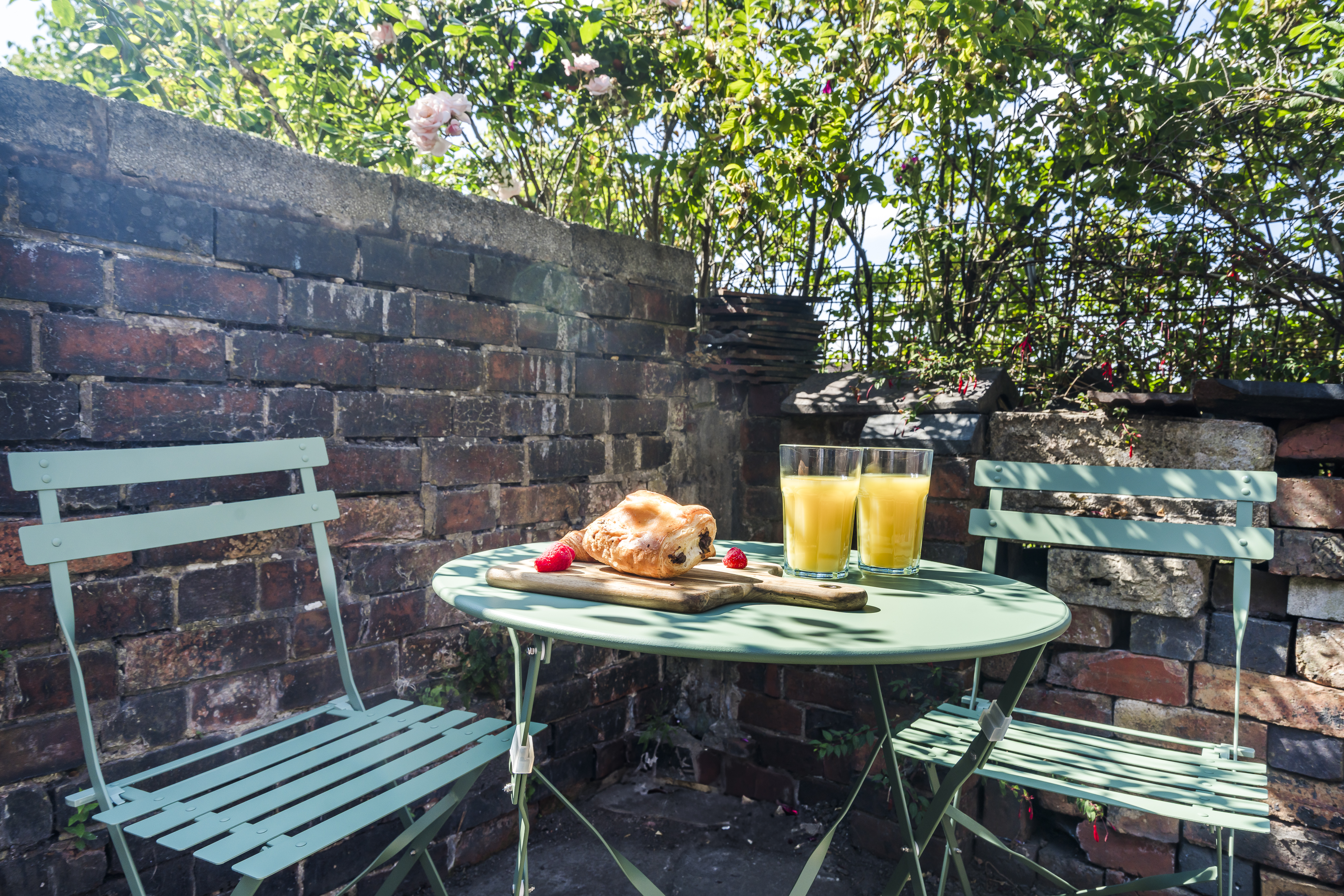 The Heron property interior - fully equipped self-catering accommodation